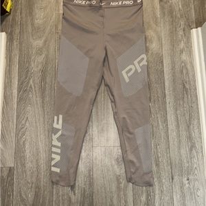 Nike Pro fro fit leggings
